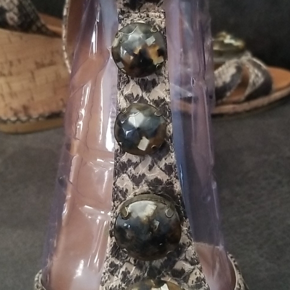 Libby Edelman wedge sandal - Picture 3 of 9